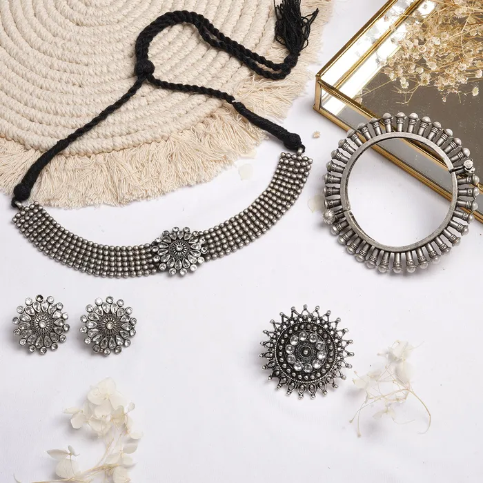 Rings Teejh Teejh Leiksha Silver Oxidised Jewelry Gift Set