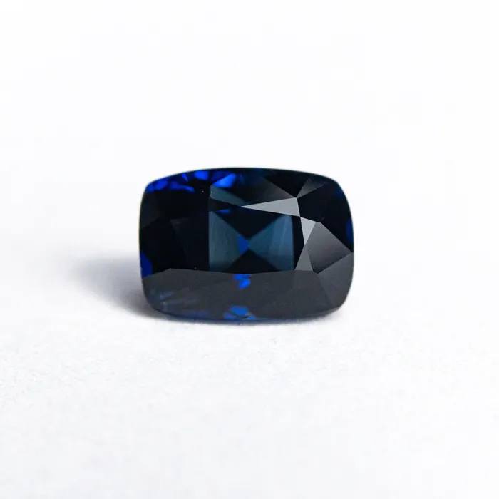 151ct 706x504x455mm Cushion Brilliant Sapphire 2202801 Misfit Gems Earrings 151ct 706x504x455mm Cushion Brilliant Sapphire 2202801 Misfit Gems Earrings