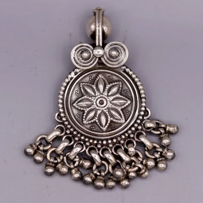 Handmade design 925 sterling silver excellent flower design vintage antique tribal pendant with hanging bells gifting jewelry nsp254 TRIBAL ORNAMENTS Necklaces