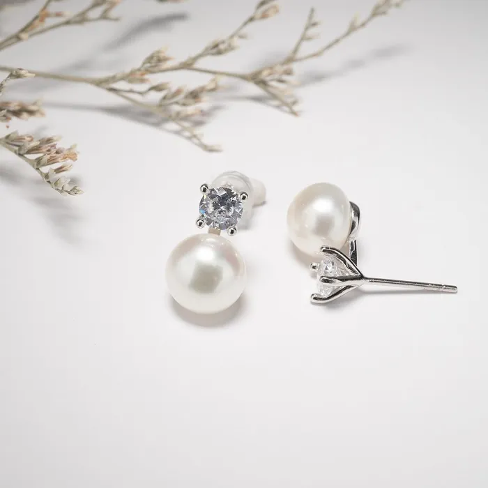 Pearly Lustre Earrings Elegant Freshwater Pearl Set WS00053