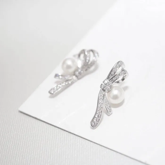 Pearly Lustre Earrings Freshwater Pearl Earrings WE00156 RIBBON