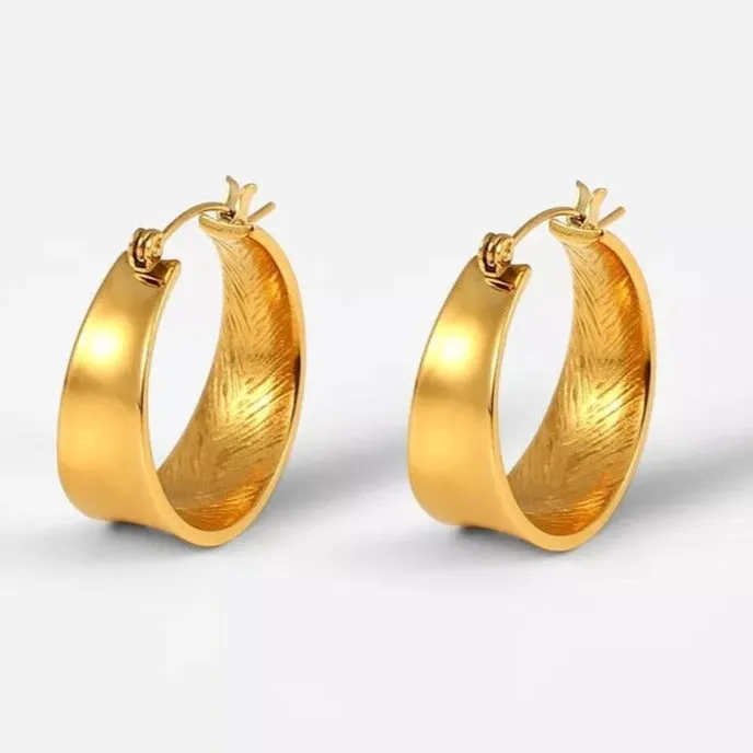 PreStyled Sets Jewelvers 18K GoldFilled Wide Flat Hoops PreStyled Sets Jewelvers 18K GoldFilled Wide Flat Hoops