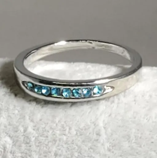 R504 Silver Light Blue Rhinestone Band Ring alice Rings