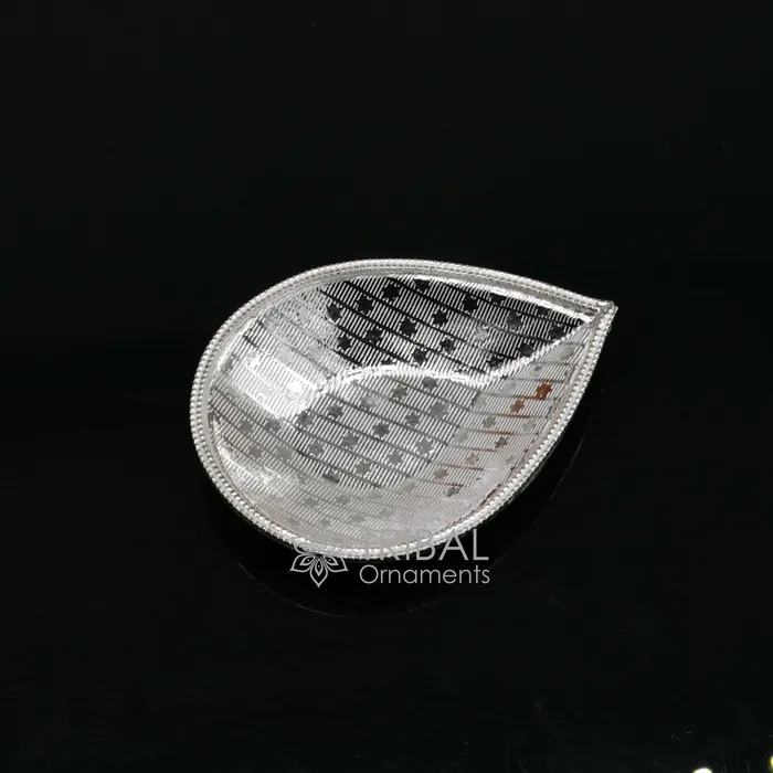 TRIBAL ORNAMENTS Rings 925 Sterling Silver handmade tilak bowl sindur bowl kesar chandan saffron sandal bowl puja Deepak utensils temple artilce su1055
