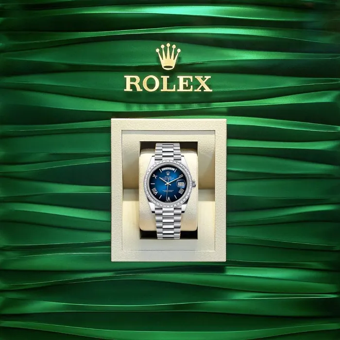 Bracelets Rolex 2024 Release Rolex DayDate 40 mm Platinum President bracelet Blue ombr dial Diamond bezel Mens Watch 228396TBR