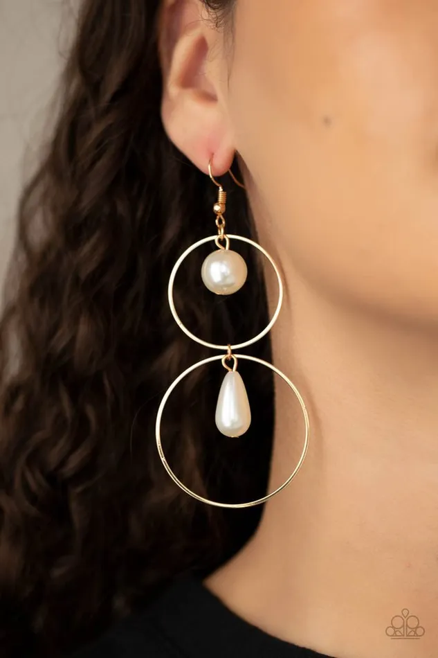 Earrings Paparazzi Earring Cultured in Couture Gold Paparazzi Jewelry