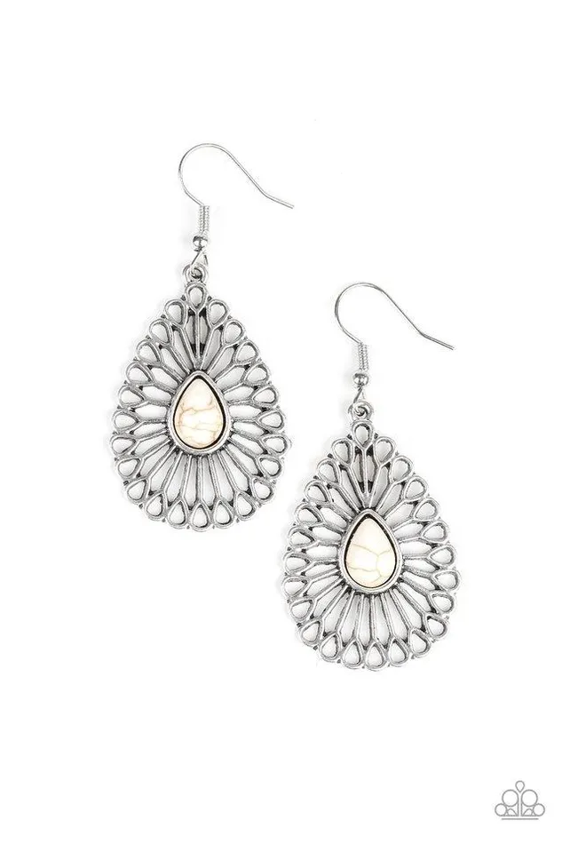 Earrings Paparazzi Jewelry Paparazzi Earring Simply Sedimentary White