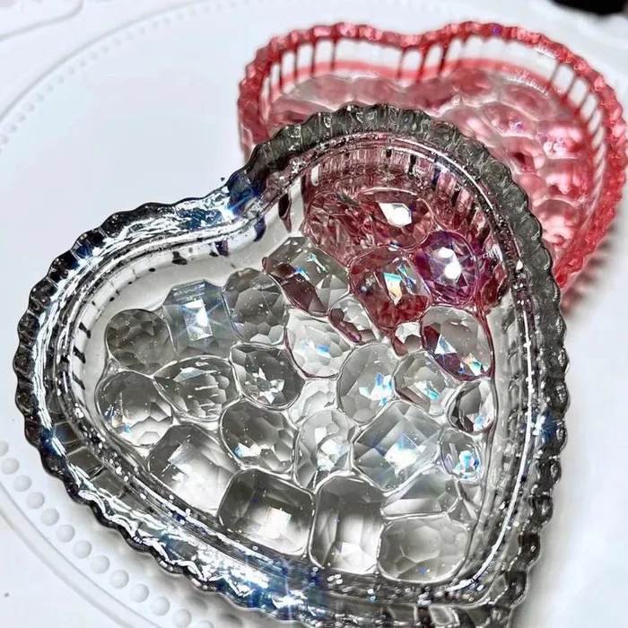 Necklaces IntoResin Handmade Diamond Heart Storage Box Resin Mold