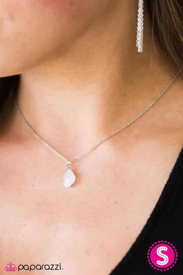 Necklaces Paparazzi Jewelry Paparazzi Necklace Deep Waters White