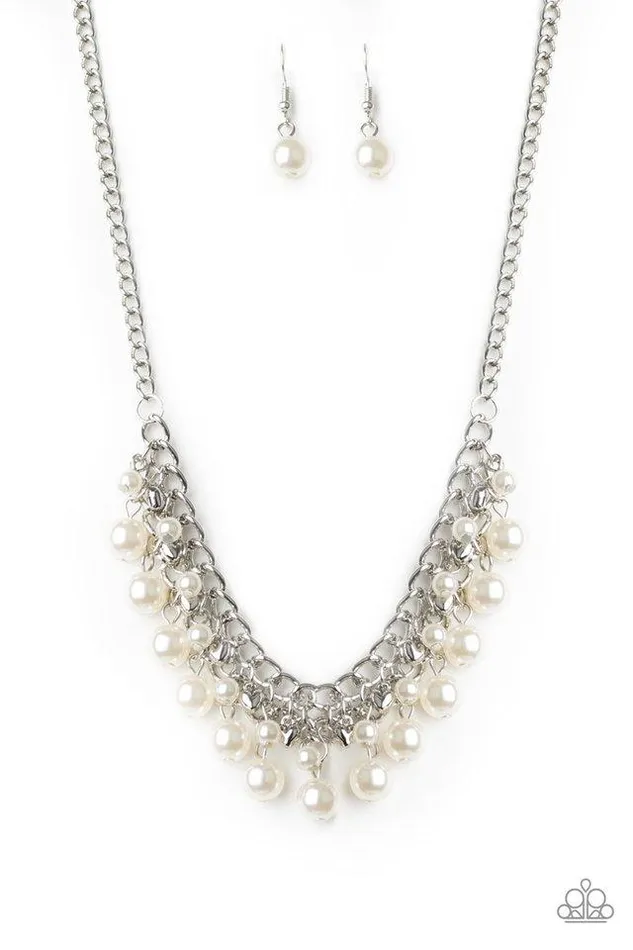 Necklaces Paparazzi Necklace Duchess Dior White Paparazzi Jewelry