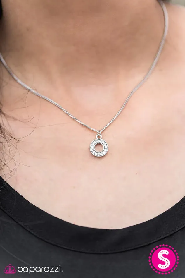 Necklaces Paparazzi Necklace The One That Got Away White Paparazzi Jewelry