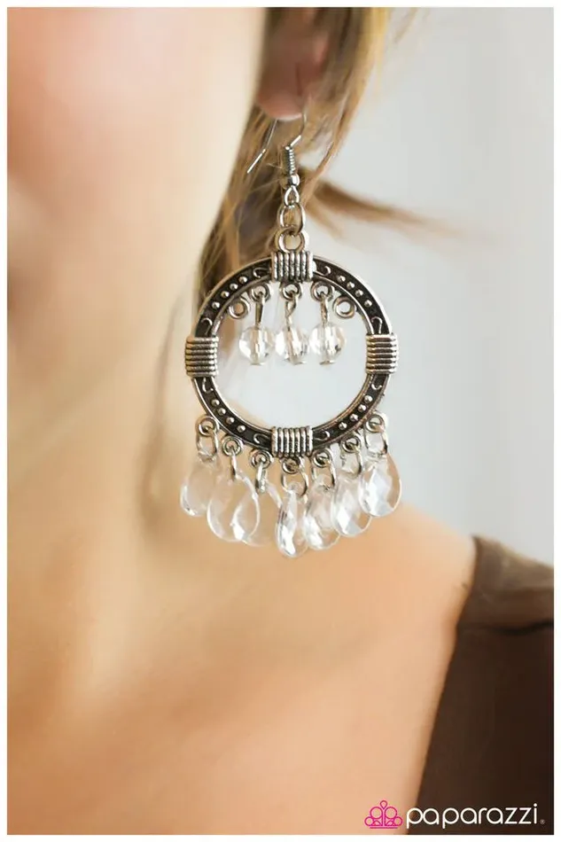 Paparazzi Earring ChaChaCha White Paparazzi Jewelry Earrings