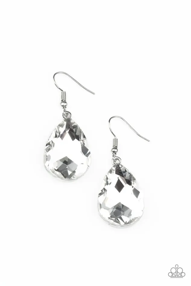 Paparazzi Earring My Castle is Your Castle White Paparazzi Jewelry Earrings Paparazzi Earring My Castle is Your Castle White Paparazzi Jewelry Earrings