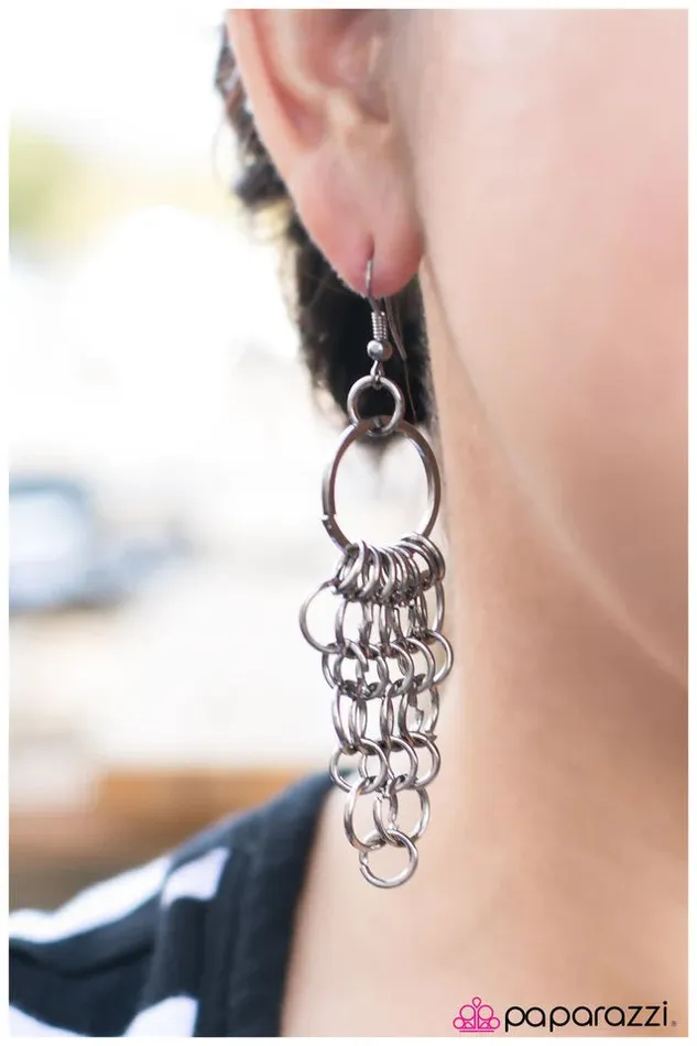 Paparazzi Earring The Net Black Paparazzi Jewelry Earrings
