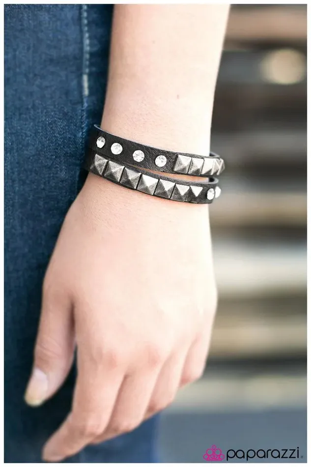 Paparazzi Jewelry Bracelets Paparazzi Bracelet Off The Record Black