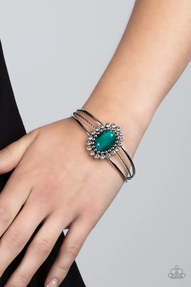 Paparazzi Jewelry Bracelets Paparazzi Bracelet Prismatic Flower Patch Green