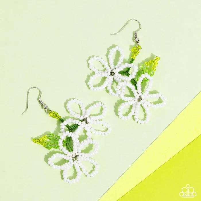 Paparazzi Jewelry Earrings Paparazzi Earring Beaded Blooms White Paparazzi Jewelry Earrings Paparazzi Earring Beaded Blooms White