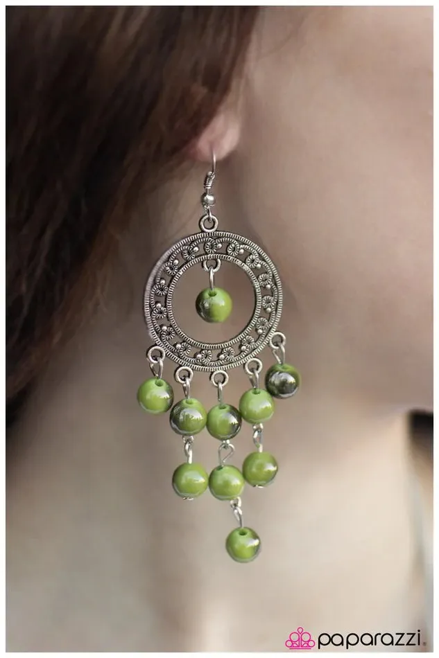 Paparazzi Jewelry Earrings Paparazzi Earring Burning Skies Green