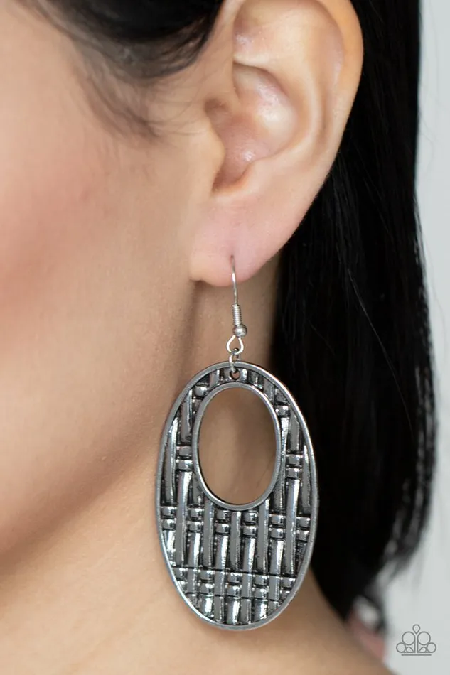 Paparazzi Jewelry Earrings Paparazzi Earring Engraved Edge Silver