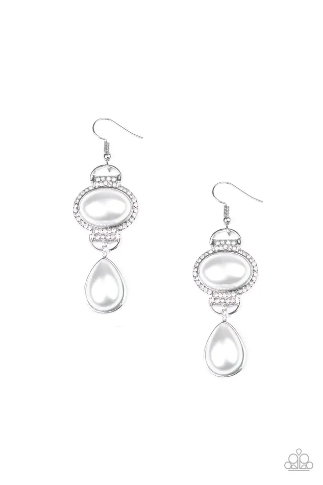 Paparazzi Jewelry Earrings Paparazzi Earring Icy Shimmer White