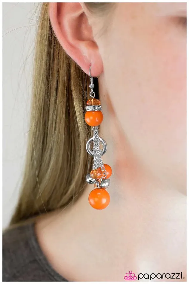Paparazzi Jewelry Earrings Paparazzi Earring New York State of Mind Orange
