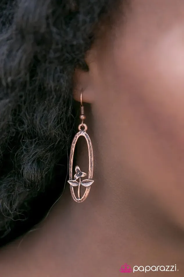 Paparazzi Jewelry Earrings Paparazzi Earring Thinking Of Tulips Copper