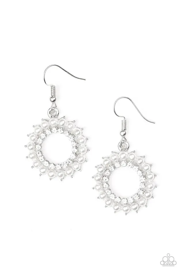 Paparazzi Jewelry Earrings Paparazzi Earring Wreathed In Radiance White Paparazzi Jewelry Earrings Paparazzi Earring Wreathed In Radiance White