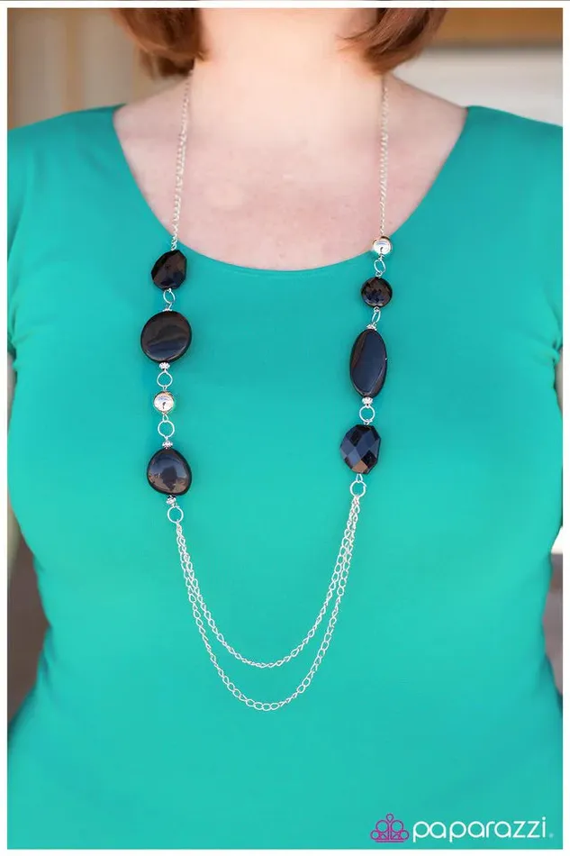Paparazzi Jewelry Necklaces Paparazzi Necklace A Shot In the Dark Black