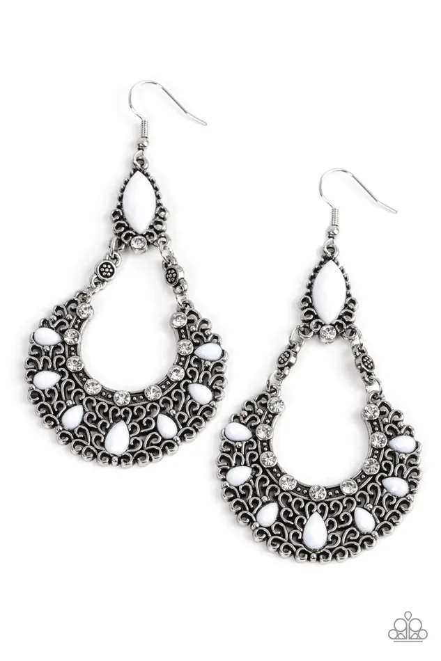 Paparazzi Jewelry Paparazzi Earring Fluent in Florals White Earrings