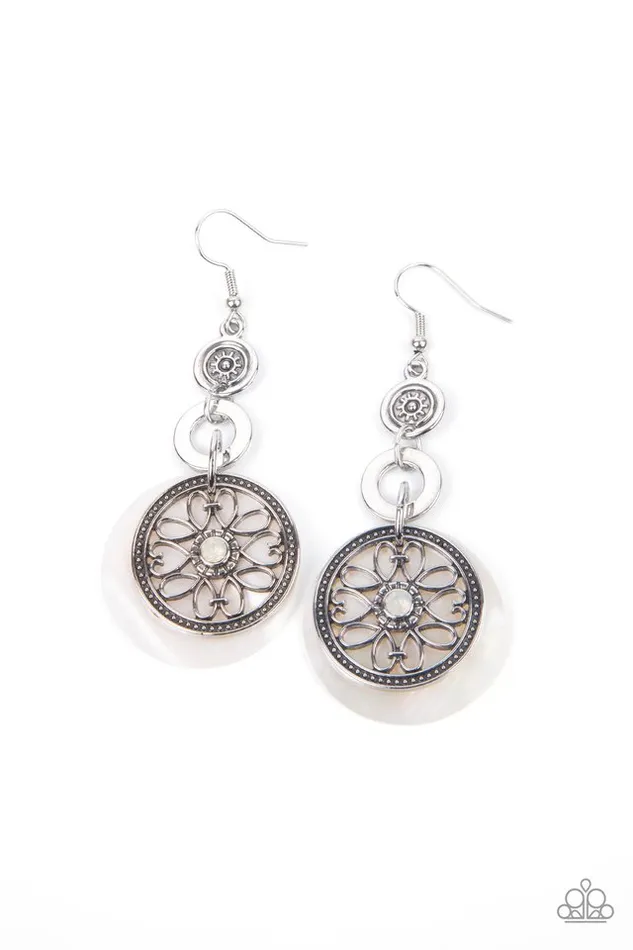 Paparazzi Jewelry Paparazzi Earring Royal Marina White Earrings Paparazzi Jewelry Paparazzi Earring Royal Marina White Earrings