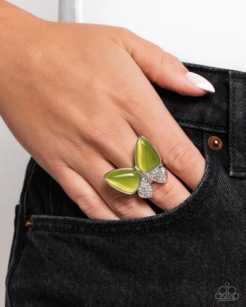 Paparazzi Jewelry Rings Paparazzi Ring Fluttering Flex Green