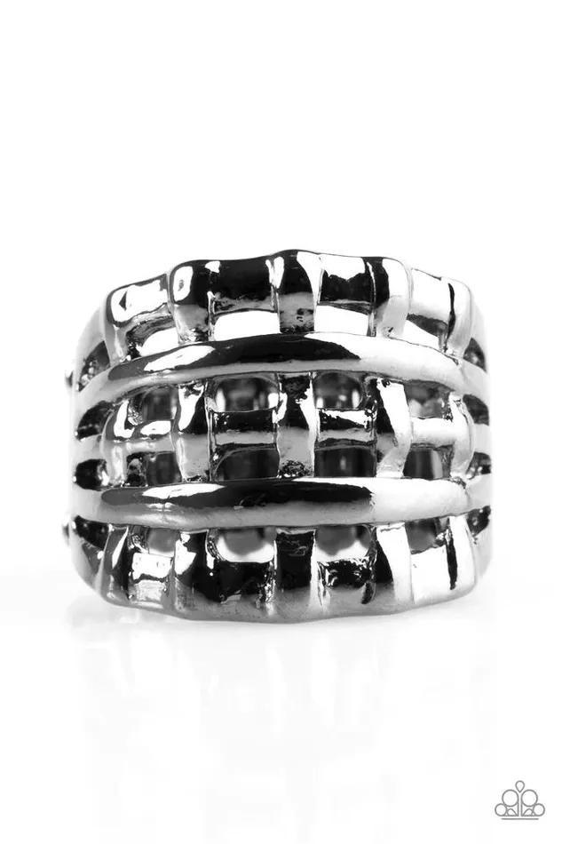 Paparazzi Ring Go To GRATE Lengths Black Paparazzi Jewelry Rings
