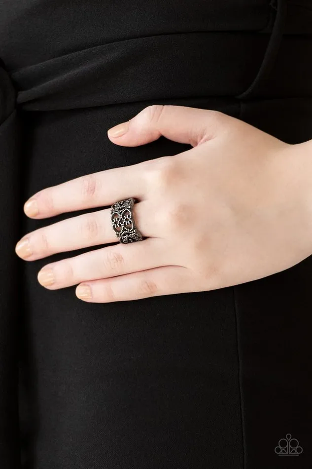 Paparazzi Ring Tell Me How You Really FRILL Black Paparazzi Jewelry Rings