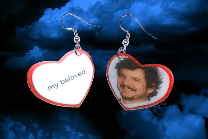 Pedro Pascal My Beloved Character Locket Heart 2D detailed Handmade Earrings Sam Makes Things Earrings Pedro Pascal My Beloved Character Locket Heart 2D detailed Handmade Earrings Sam Makes Things Earrings