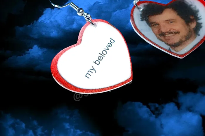 Pedro Pascal My Beloved Character Locket Heart 2D detailed Handmade Earrings Sam Makes Things Earrings Pedro Pascal My Beloved Character Locket Heart 2D detailed Handmade Earrings Sam Makes Things Earrings