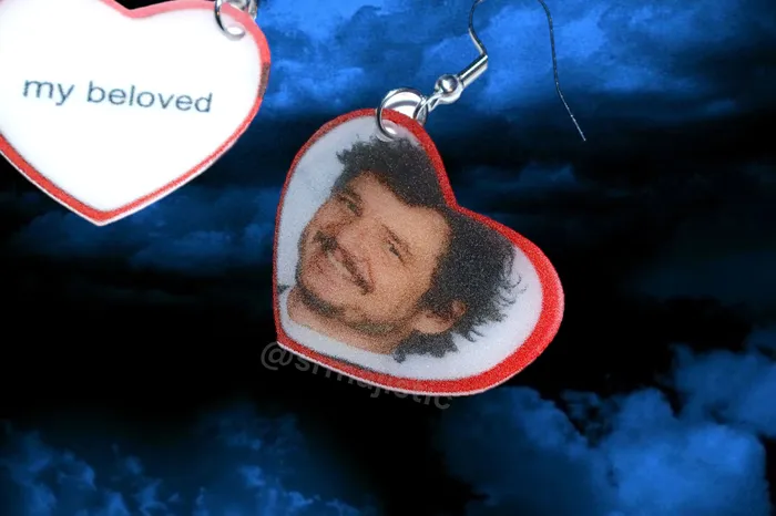 Pedro Pascal My Beloved Character Locket Heart 2D detailed Handmade Earrings Sam Makes Things Earrings Pedro Pascal My Beloved Character Locket Heart 2D detailed Handmade Earrings Sam Makes Things Earrings