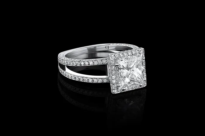 Rings CJ Charles Jewelers Rivire Platinum 219ct Princess Cut Diamond Split Shank Ring GIA Certified