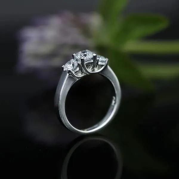Rings Diamond Source NYC 3 Stone Ring Set in Platinum 140ct tw Round Brilliant Natural Diamonds