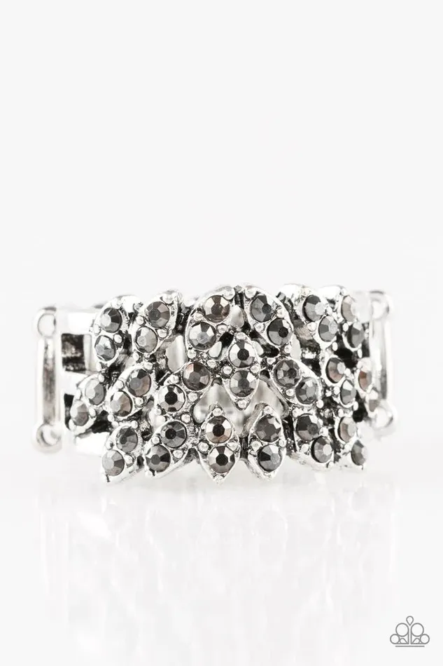 Rings Paparazzi Jewelry Paparazzi Ring Wine and VINE Silver