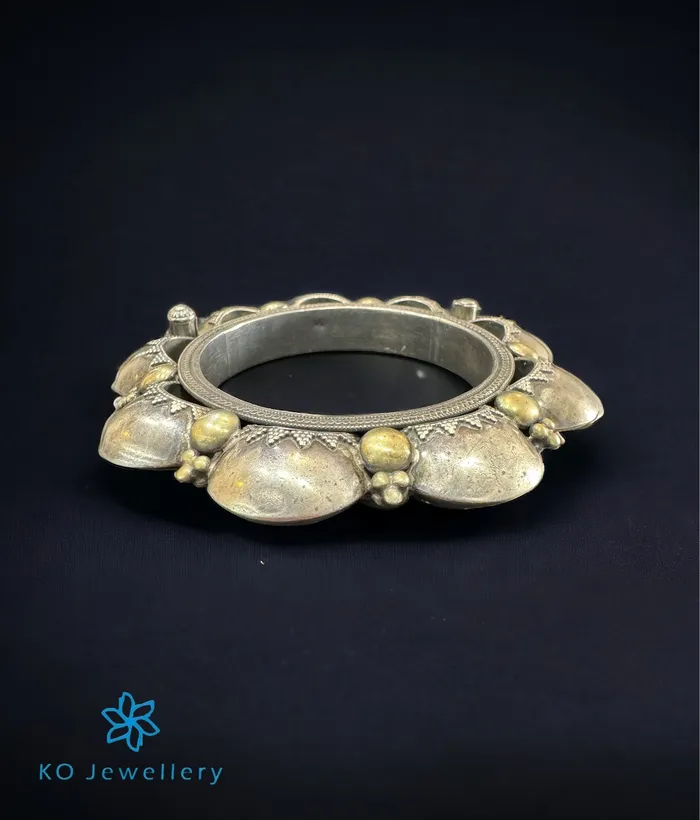 Bracelets Jaipur The Zinal Silver Antique Openable Bracelet Size 26