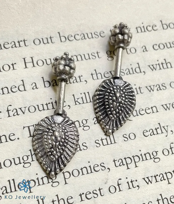 Earrings Karwar The Keya Silver Bugudi Earrings Piercing