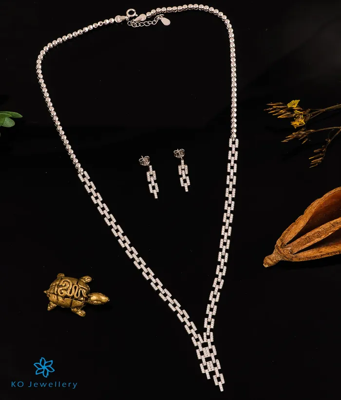 Imported Necklaces The Linked Sparkle Silver Necklace Earrings