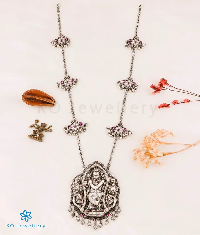 Silversmith Necklaces The Yadhunandana Silver Krishna Nakkasi Necklace