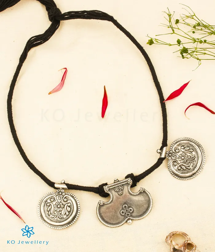 The Maura Silver Thread Necklace Jaipur Necklaces