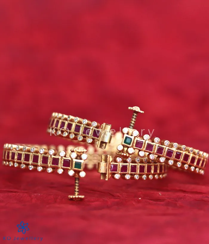 The Rajanya Silver Kemp BraceletSize 22242628 Silversmith Bracelets