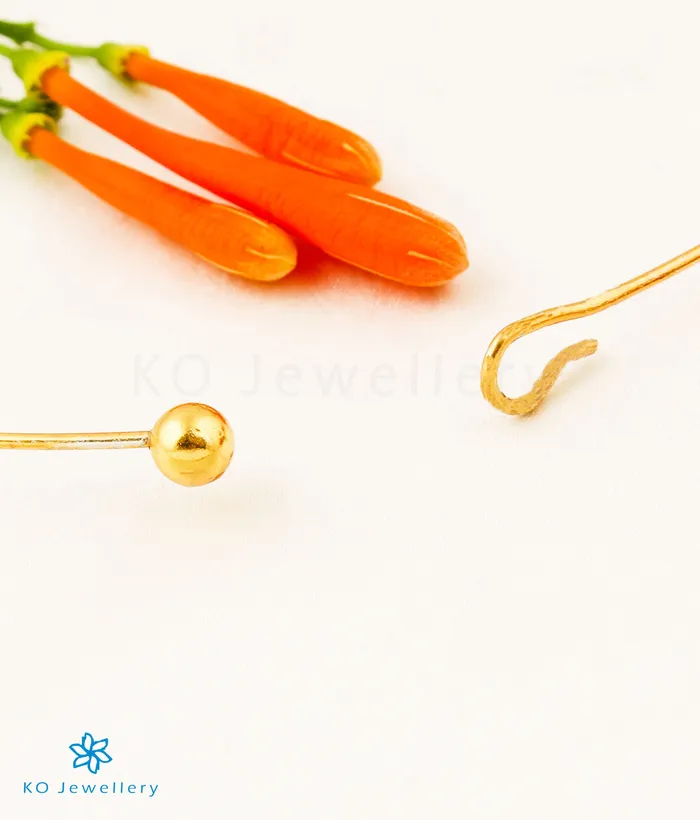 The Shakti Silver Lakshmi Peacock Pendant Thin Chain Silversmith Necklaces
